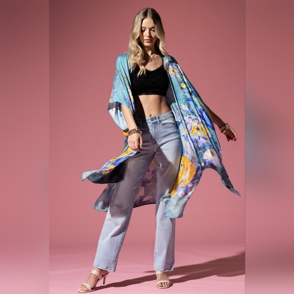 Colorful Floral Print Lightweight Kimono - Watercolor Effect Background - Picture 5 of 8